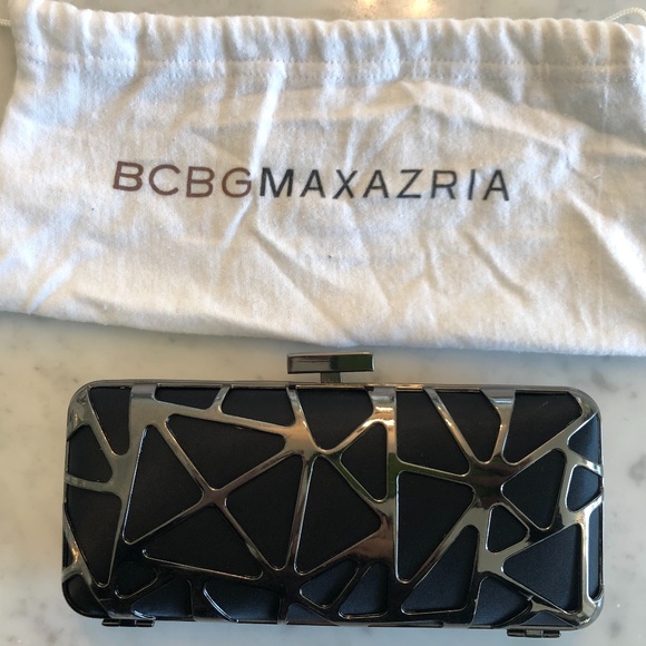 BCBGMaxAzaria Handbags - BCBGMAXAZARIA black metal & fabric hard clutch